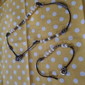 Silpalda pearl and leather